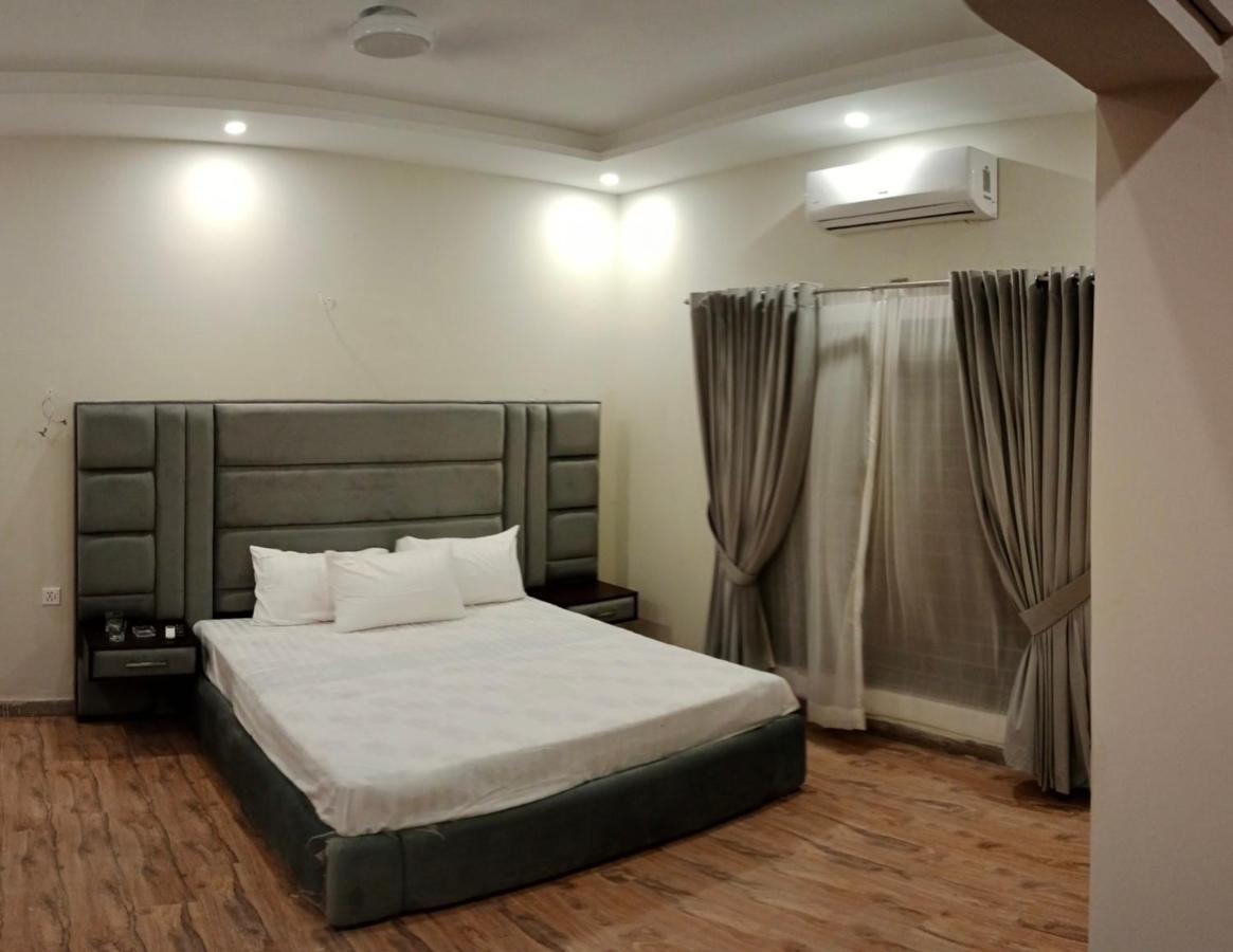 Hayat Grand Guest House 伊斯兰堡 外观 照片