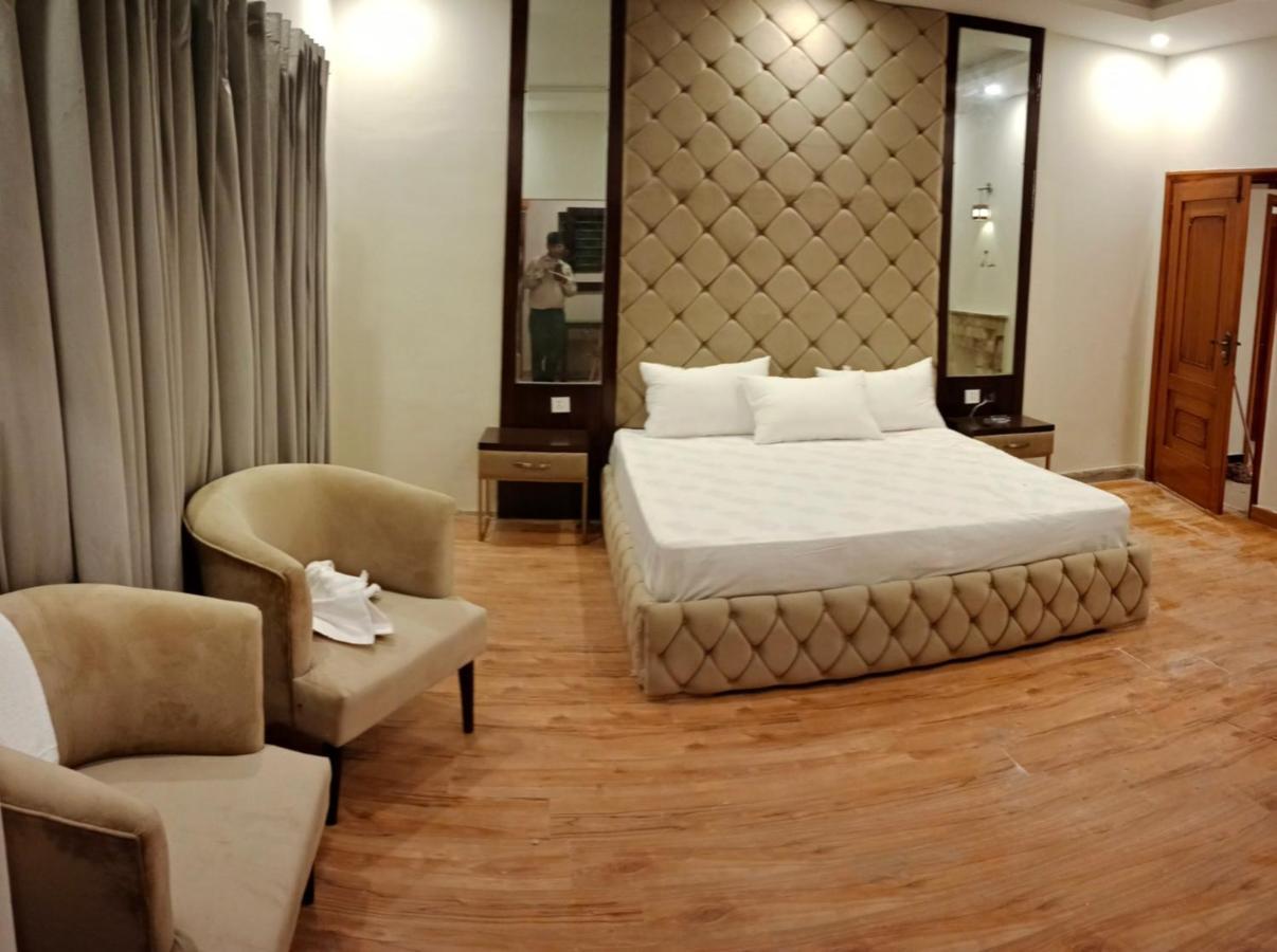 Hayat Grand Guest House 伊斯兰堡 外观 照片