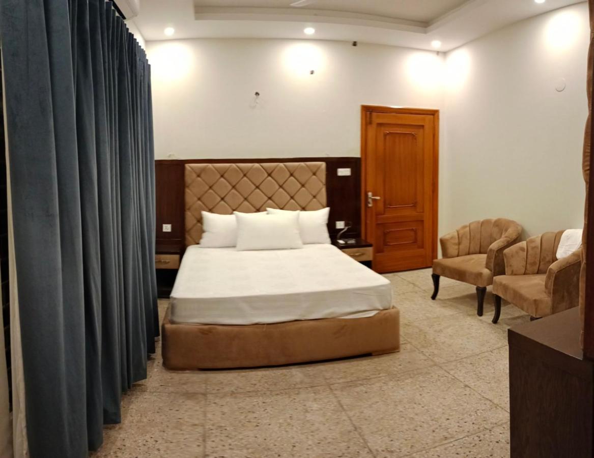 Hayat Grand Guest House 伊斯兰堡 外观 照片