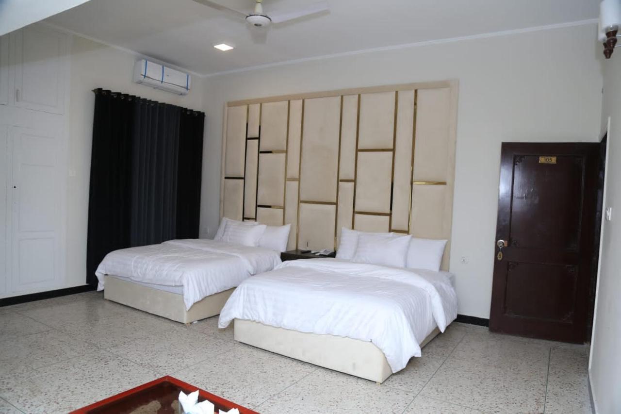 Hayat Grand Guest House 伊斯兰堡 外观 照片