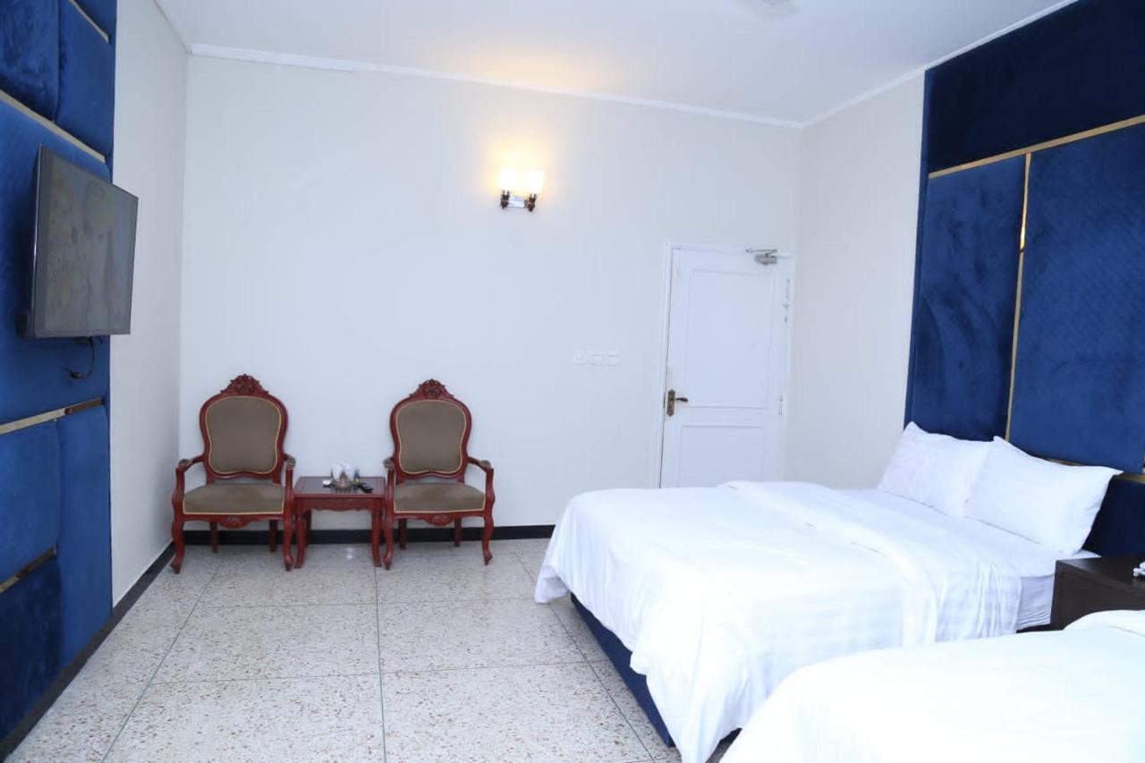 Hayat Grand Guest House 伊斯兰堡 外观 照片