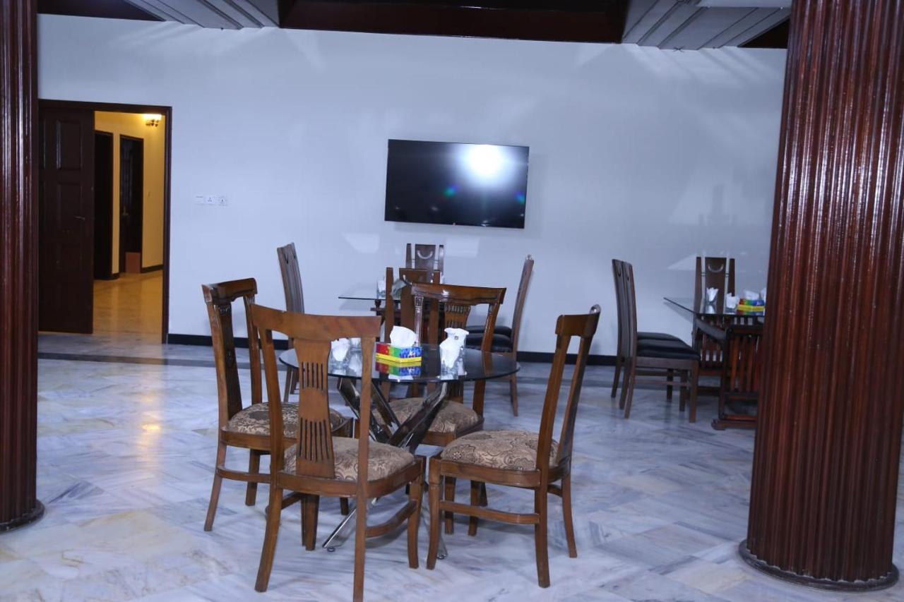 Hayat Grand Guest House 伊斯兰堡 外观 照片