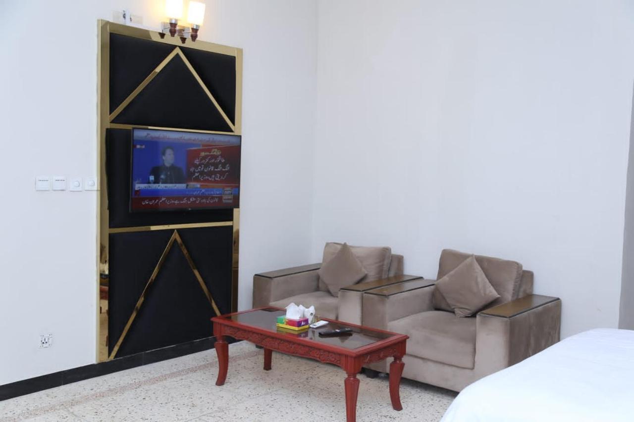 Hayat Grand Guest House 伊斯兰堡 外观 照片
