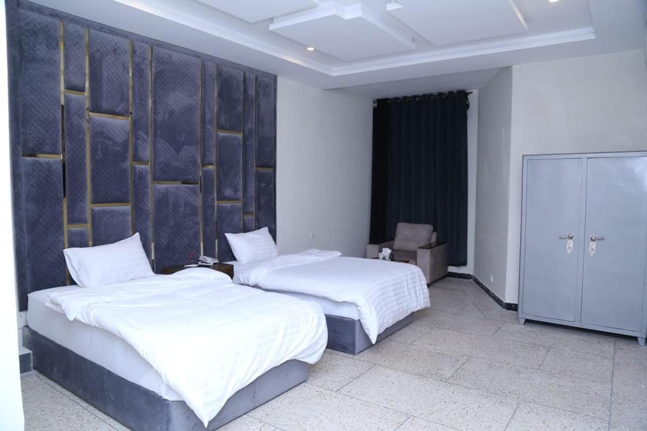Hayat Grand Guest House 伊斯兰堡 外观 照片