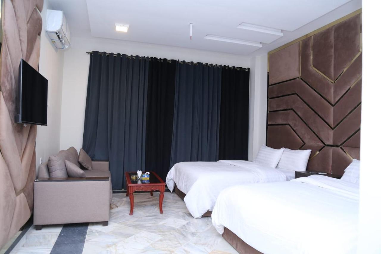Hayat Grand Guest House 伊斯兰堡 外观 照片