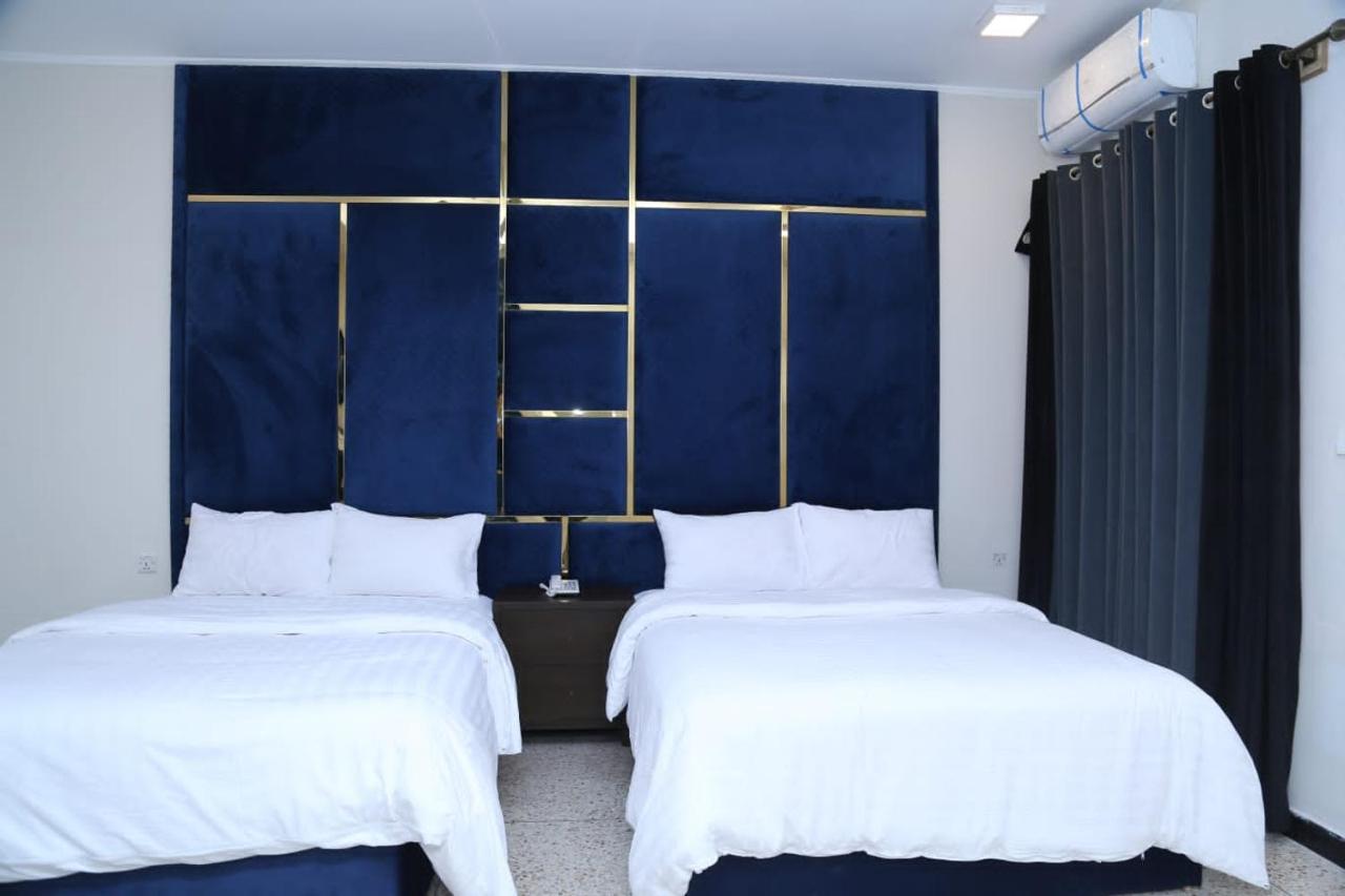 Hayat Grand Guest House 伊斯兰堡 外观 照片