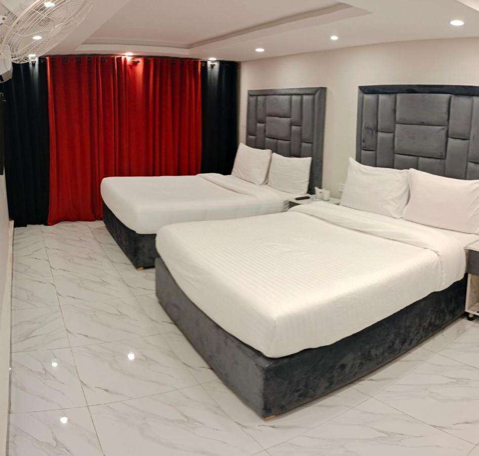 Hayat Grand Guest House 伊斯兰堡 外观 照片