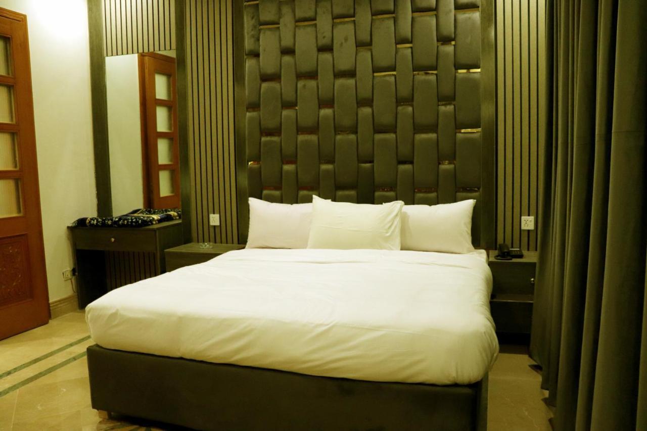 Hayat Grand Guest House 伊斯兰堡 外观 照片