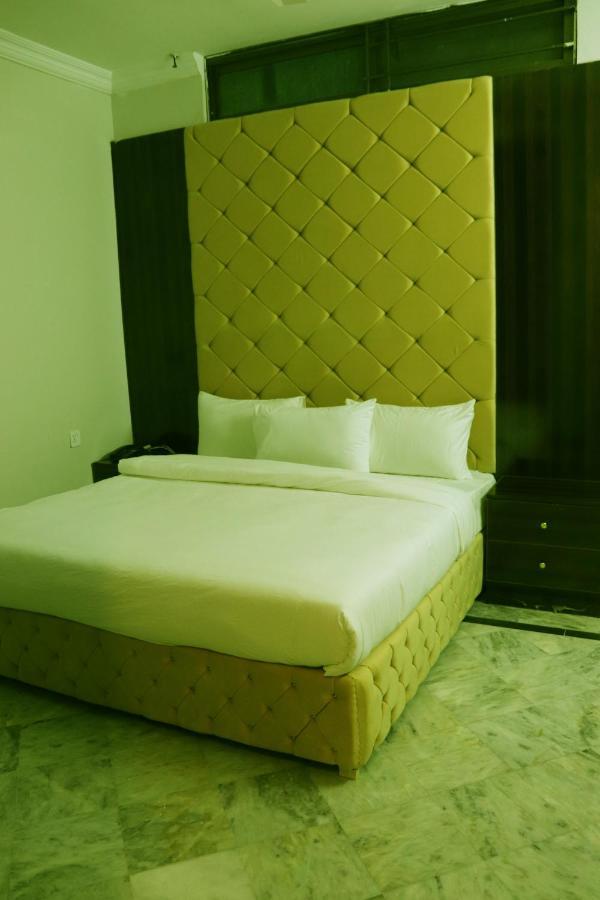 Hayat Grand Guest House 伊斯兰堡 外观 照片
