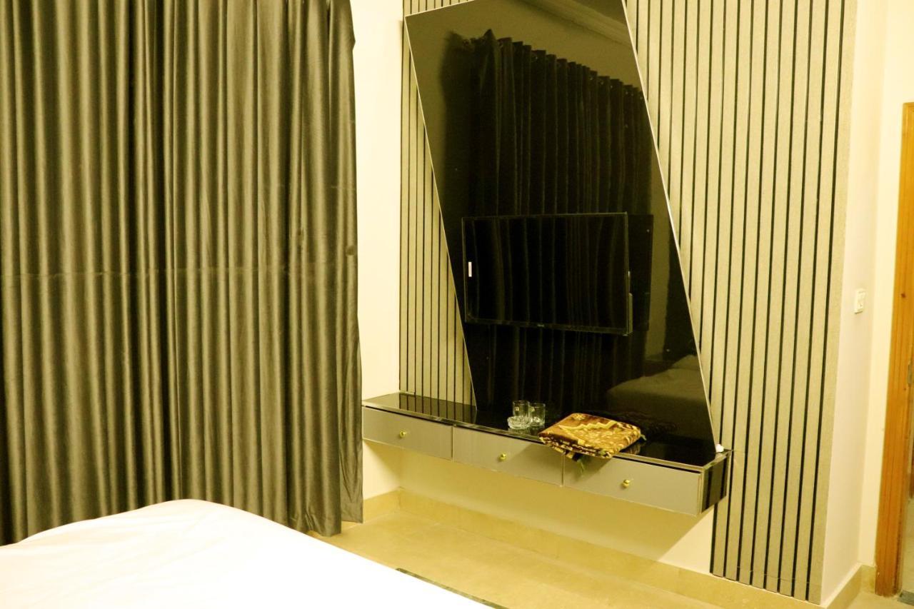 Hayat Grand Guest House 伊斯兰堡 外观 照片